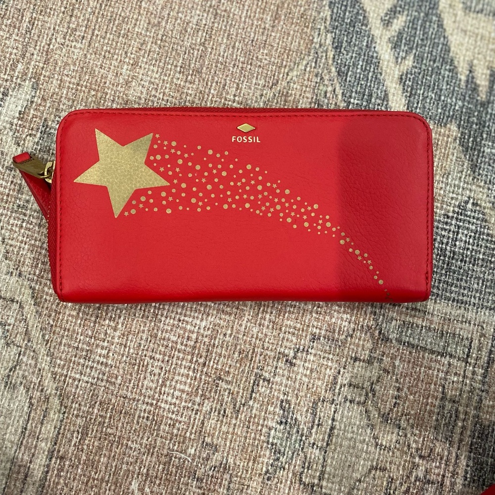 Fossil wallet red with star detailing  NEW